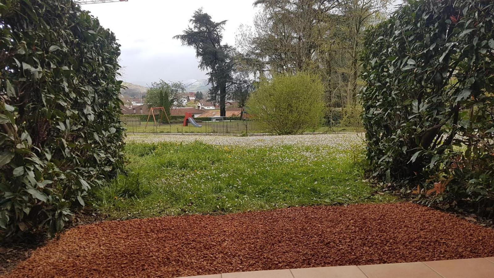 1-Appt Avec Piscine A St-Jean Pays-Basque Apartment Uhart-Cize Екстериор снимка